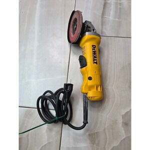 DeWalt DWE402 4-1/2" 115mm Small Angle Grinder 11 Amp 11000 RPM Corded Tool B3